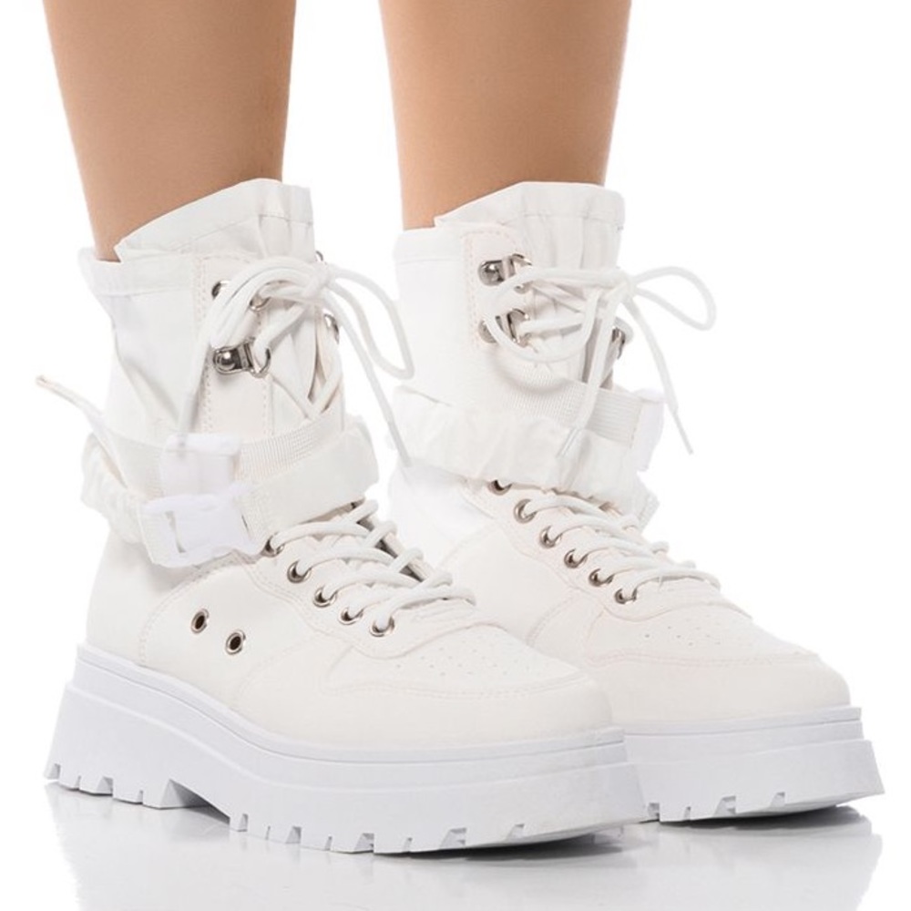 Azalea Wang White Vegan Leather High Top Combat Boots - Picture 4 of 4